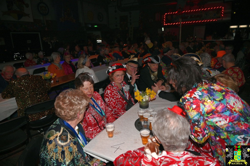 ../Images/Seniorencarnaval 2026 098.jpg